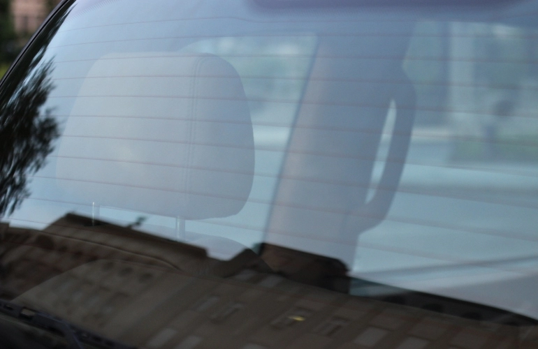 szyba w aucie